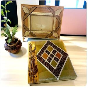 From Bali- new. Indonesian photo frame+very unique handcrafted small scrapbook
